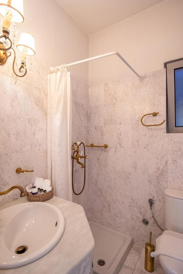 In Marble 호텔 볼로스 외부 사진